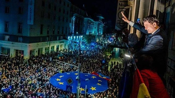 Romania's pro-West candidate Nicușor Dan wins presidential election in dramatic comeback