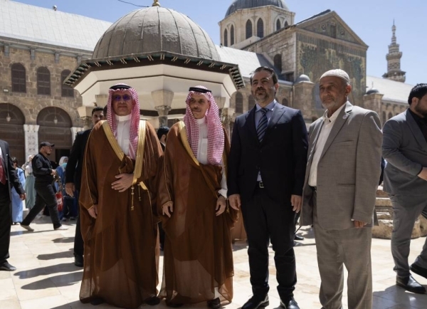 Saudi Arabia, Qatar announce joint financial aid to support Syrian public sector salaries