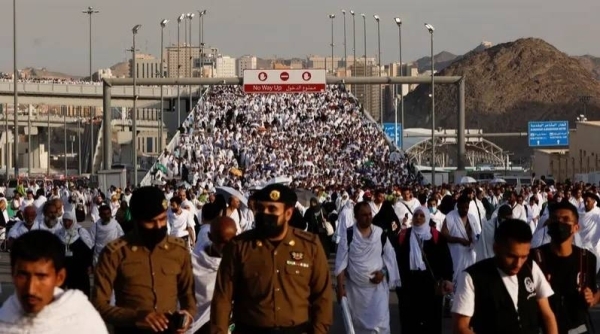Saudi Arabia drives 205,000 unauthorized pilgrims out of Makkah and busts 415 fake Hajj offices