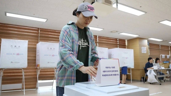 South Korea is voting for a new president after six months of political chaos