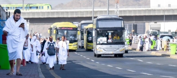 Over 1.5 million pilgrims converge on Mina as Hajj begins officially