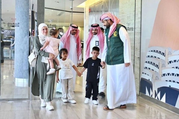 Under Saudi leadership&#039;s directive, Palestinian child arrives in Riyadh for treatment