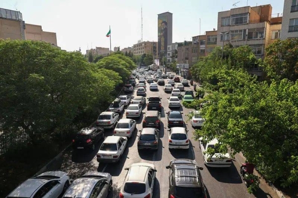 Thousands flee Tehran as conflict with Israel continues to escalate