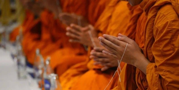 Thai police arrest woman who allegedly seduced and blackmailed Buddhist monks