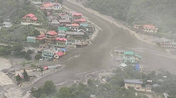 Dozens feared trapped as cloudburst triggers flash floods in India