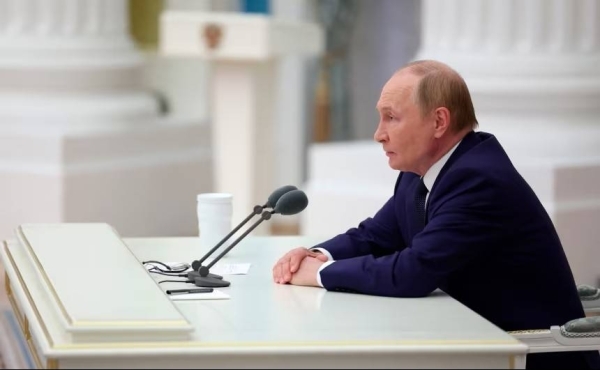 Putin praises Trump's peace efforts and floats potential nuclear deal at Alaska summit