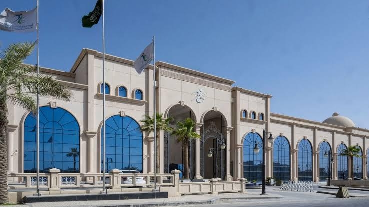 الغذاء والدواء تضبط 996 منشأة مخالفة
