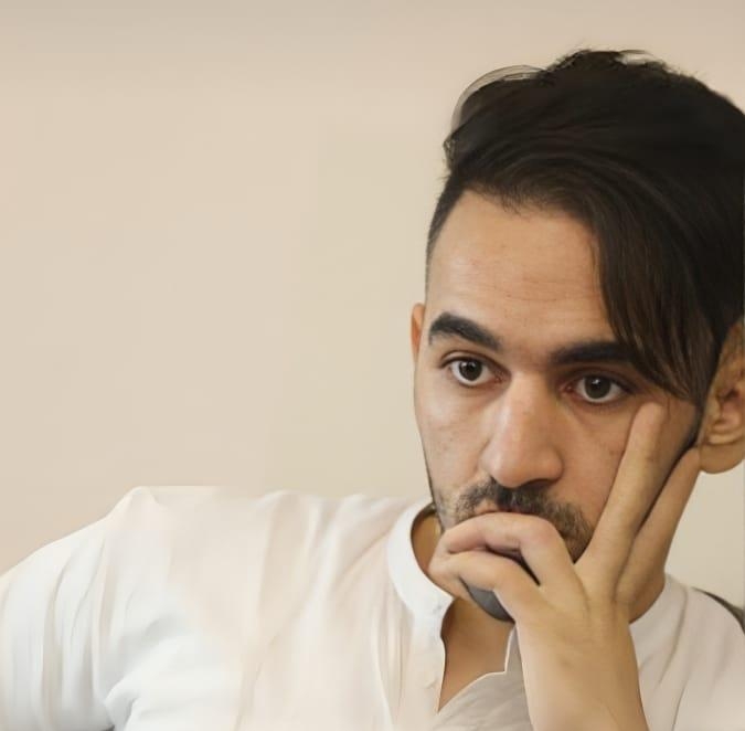 في يوم الحب: قصص عشق تُكتب بدماء الأبطال