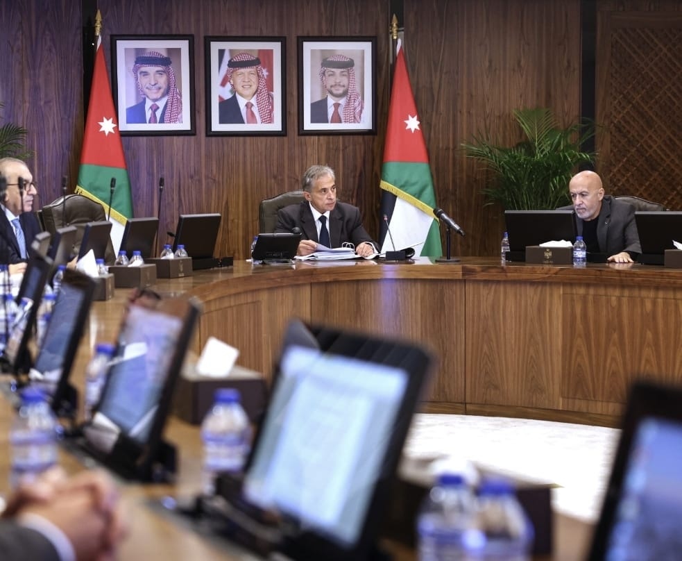 مجلس الوزراء يقرر حل المجالس البلدية والمحافظات وأمانة عمَّان الكبرى