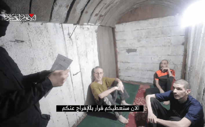 من داخل الأنفاق.. القسام تنشر مراحل تسليم الدفعة الخامسة من الأسرى / فيديو