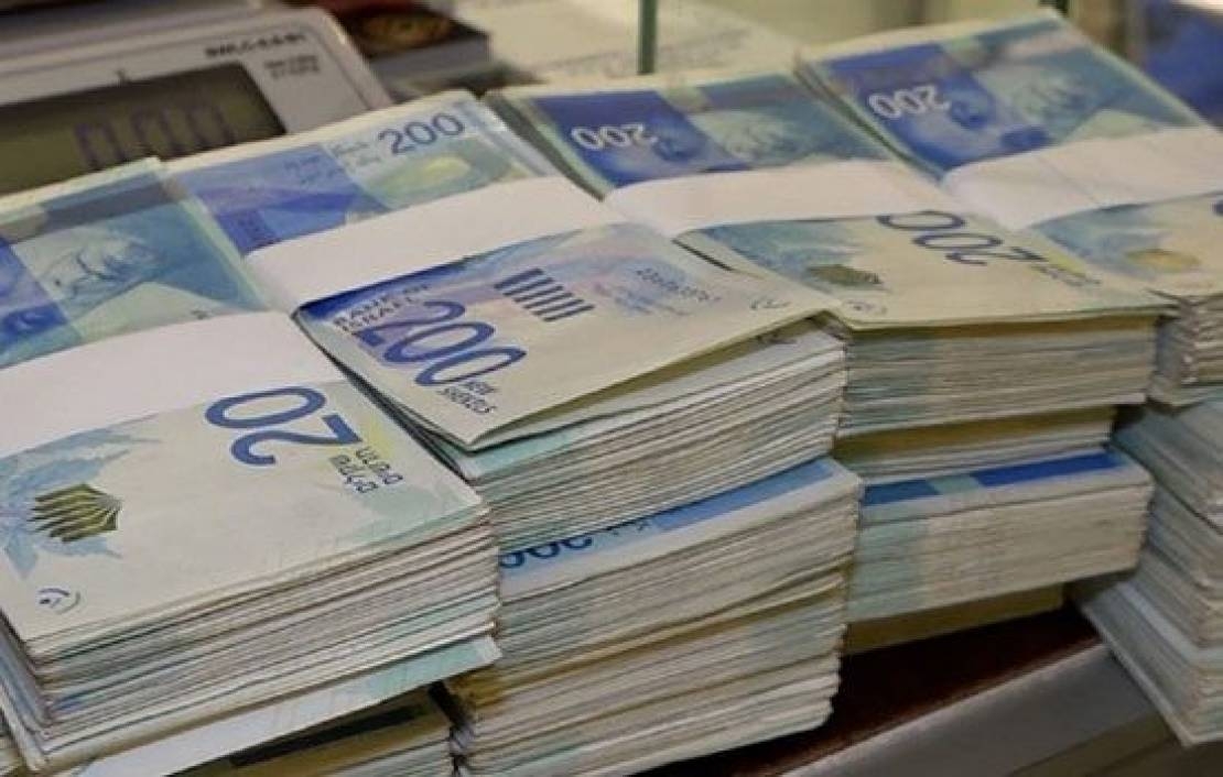 مؤشرات خطيرة.. الإسرائيليون يحولون أموالهم للخارج
