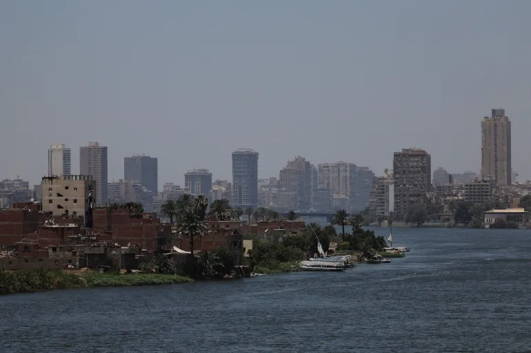 تحذيرات غامضة في مصر من 'حدث كبير وشيك'
