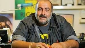 ما طبيعة مرض سامح عبدالعزيز؟