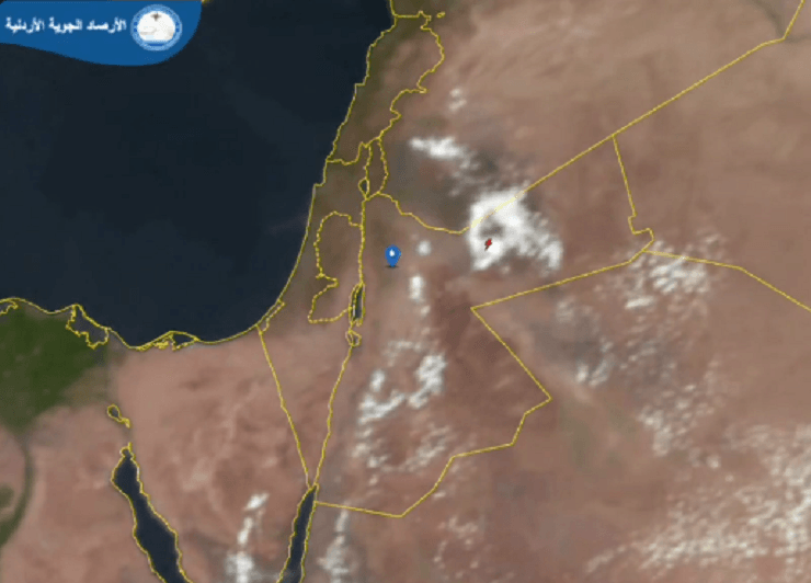 غيوم ركامية وخلايا رعدية في البادية الشمالية وتحذير من الغبار