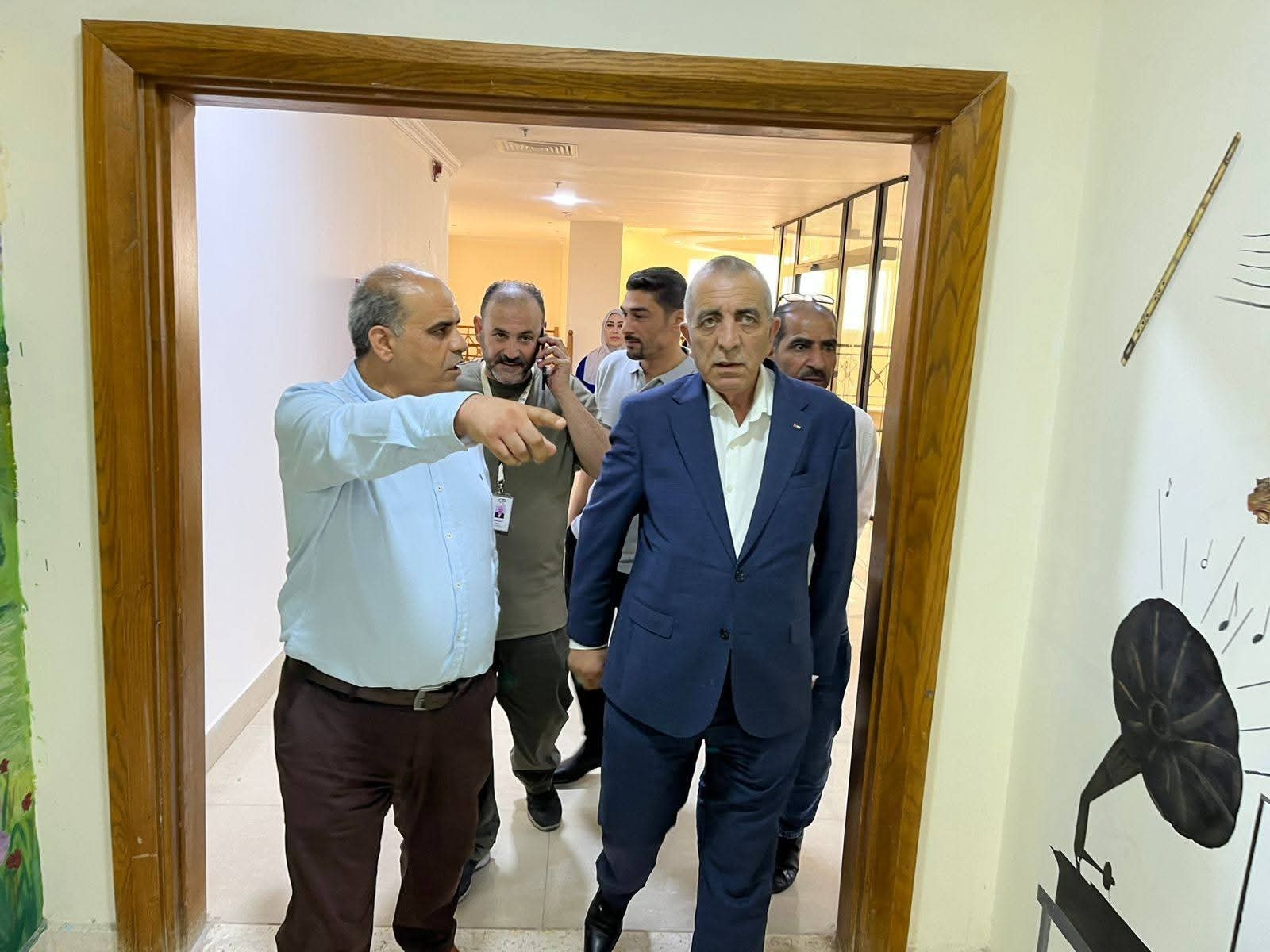 وزير الثقافة يتفقد مديرية ثقافة اربد