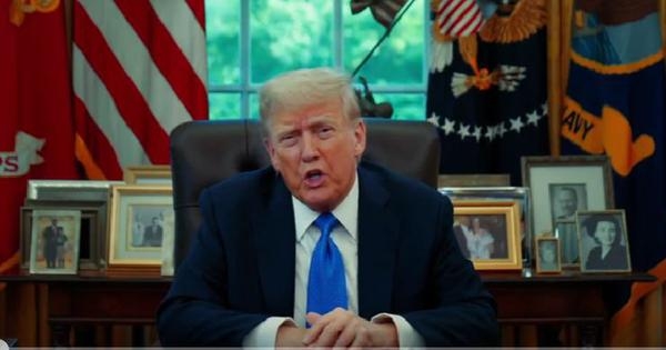 Trump bans travellers from 12 countries citing national security