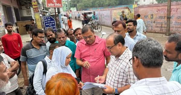 5.7 lakh Bihar voters enrolled at multiple places, says EC