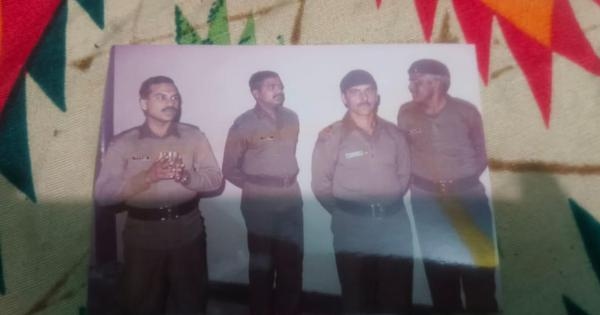 Before demanding citizenship proof from Kargil veteran's family, mob barged into another Muslim home
