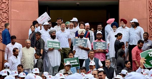 Rahul Gandhi, Kharge among Opposition leaders detained during Bihar voter roll revision protest
