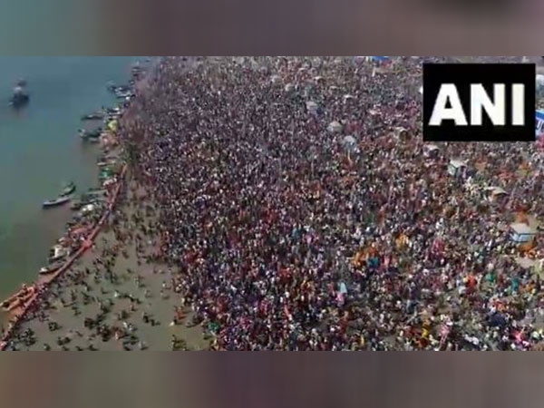 Stampede-like situation at Mahakumbh in Prayagraj; 15 people feared dead