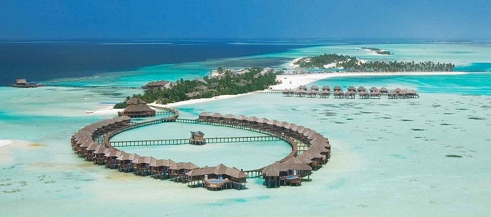 Enjoy spectacular Valentine's celebration in the Maldives