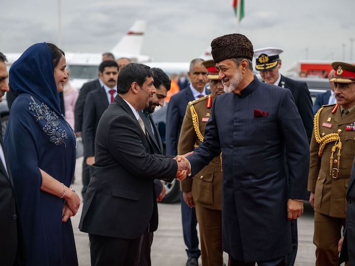 HM The Sultan Leaves the Netherlands