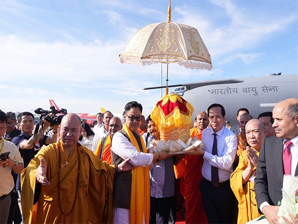 Holy relics of Lord Buddha from Sarnath arrive in Vietnam for UN Vesak Day celebrations