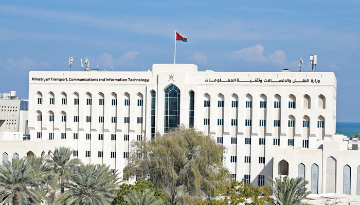 Oman signs OMR 258mn deal to finish its longest carriageway in 36 months