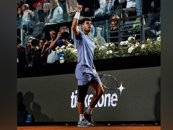 Italian Open: Alcaraz makes it to title clash with win over Musetti