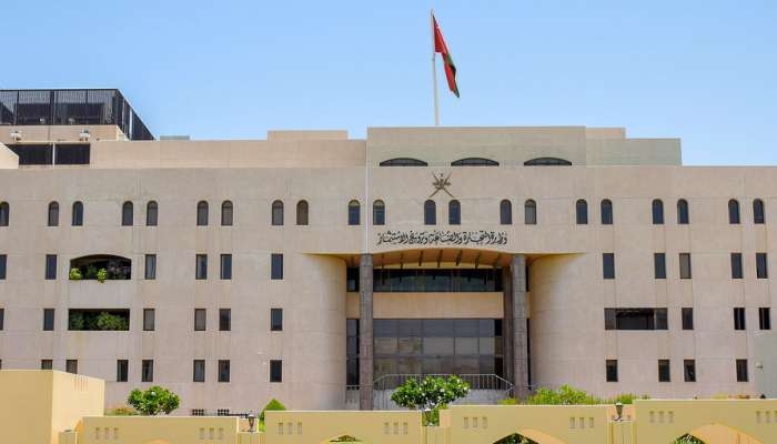 Oman implements anti-dumping duties on ceramic and porcelain tile imports from China, India