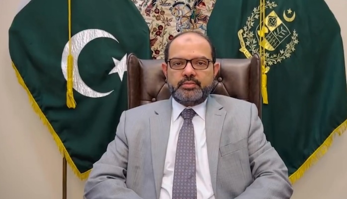 ‘Passports of Pakistanis deported from Oman, GCC to be cancelled'