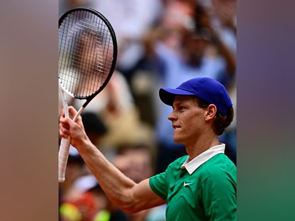 French Open: Sinner downs Lehecka to set date with Rublev in fourth round
