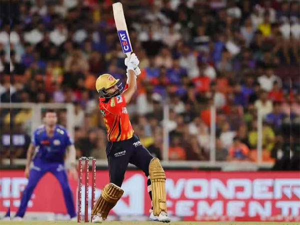 Shreyas Iyer steers Punjab Kings to second IPL final with commanding win over Mumbai Indians