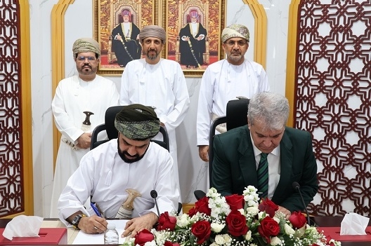 Agreement signed for key shipbuilding and maintenance project in Musandam