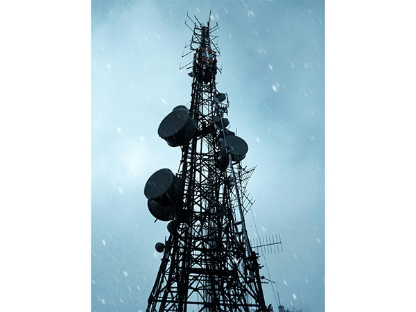 Musk's Starlink will be given 3rd satcom services licence after Airtel and Jio: Scindia