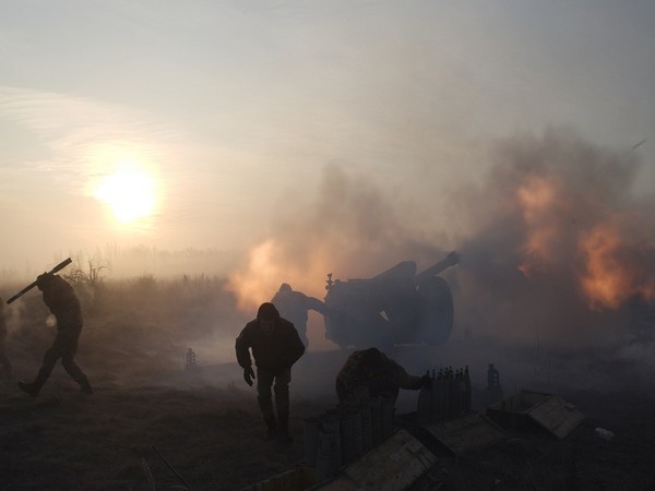 Russia targets "almost all" of Ukraine, fires 400 drones, 40 missiles