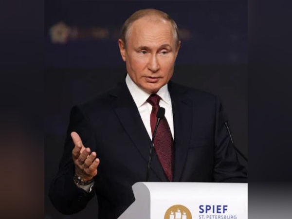 Putin says Russia ready to mediate dialogue between Iran, Israel