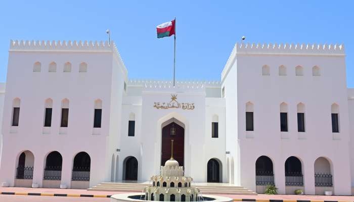 Oman condemns missile attack on Qatar