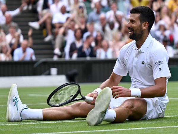 Novak Djokovic cruises to 4th round of Wimbledon; registers 100th win overall in competition