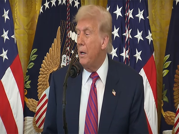 Trump slams another WSJ report, denies being warned against firing Fed chief Powell
