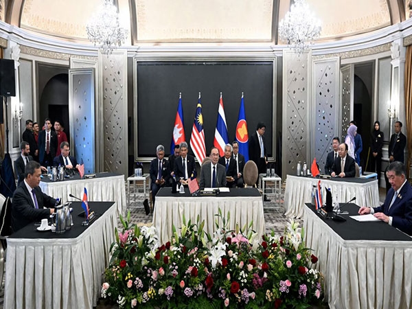 Cambodia, Thailand agree to ceasefire with ASEAN as observers