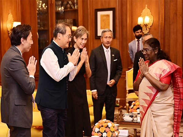 India-Singapore Comprehensive Strategic Partnership is flourishing even in uncertain global environment: President Murmu