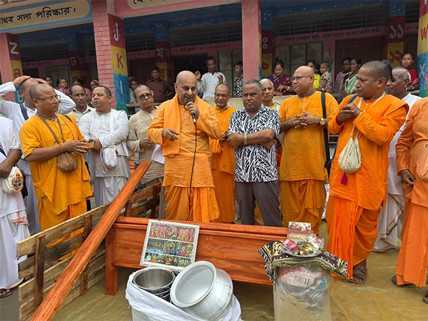 ISKCON provides aid to Hindu families affected by attacks in Bangladesh