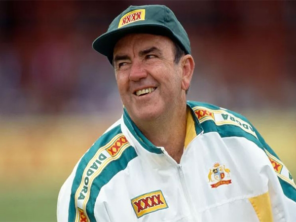Former Australian captain and coach Bob Simpson passes away at 89