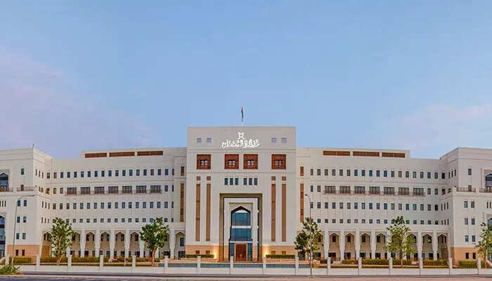 Forged professional licensing certificates to attract legal action, Ministry of Labour warns