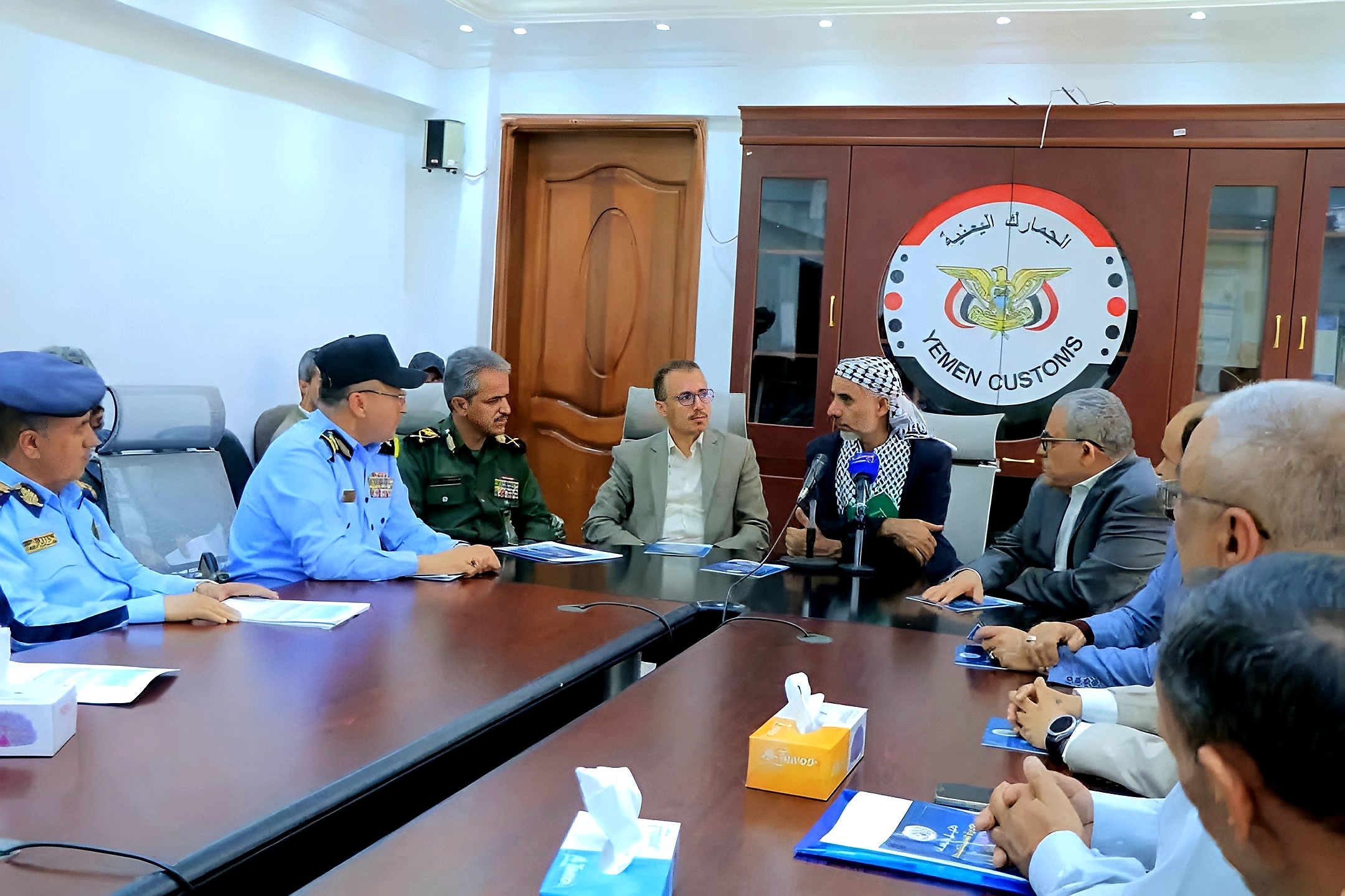 عاجل : إعفاء مالكي السيارات المتعثرة في حجوزات المرور والجمارك من الرسوم الجمركية والمرورية بمناسبة المولد النبوي الشريف