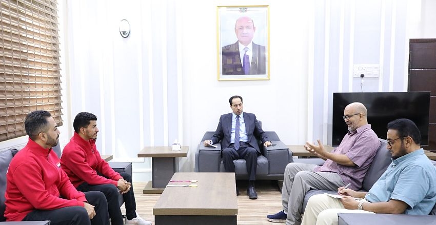 وزير الشباب والرياضة يوجه بتكريم بطل لعبة 'الكونغ فو' ثروت السندي