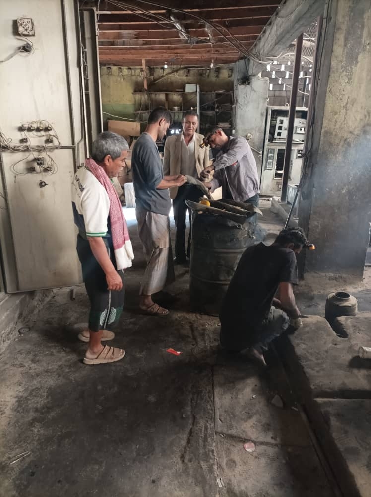 مدير عام يهر يتفقد محطة الكهرباء بالمديرية