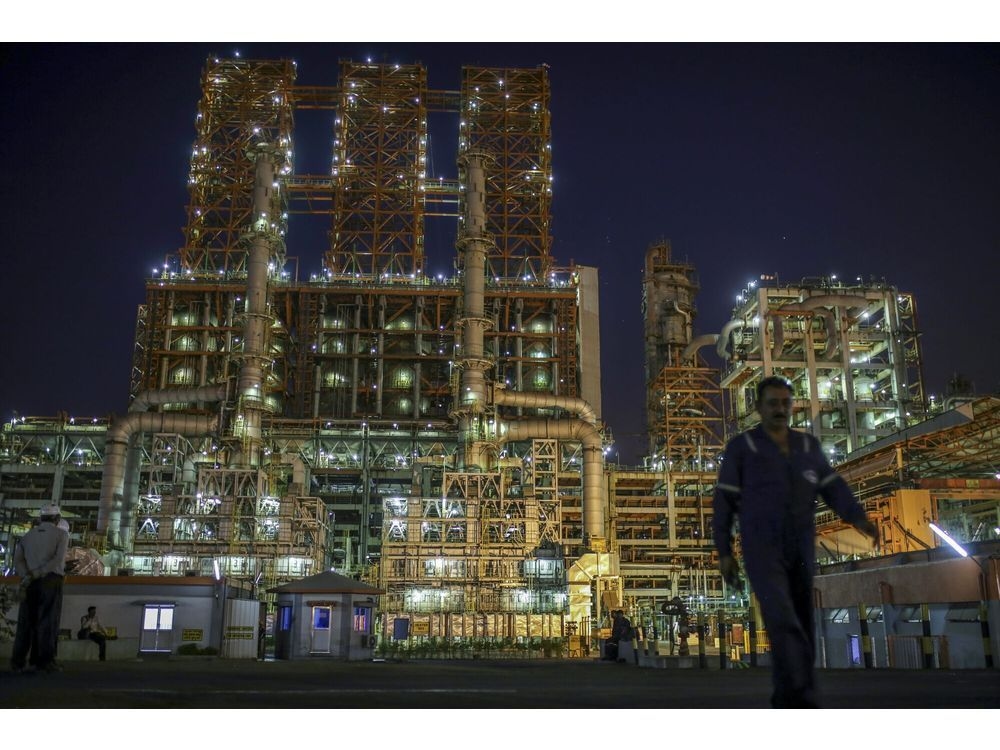 EU sanctions against India's Nayara 'unjustified,' Rosneft says