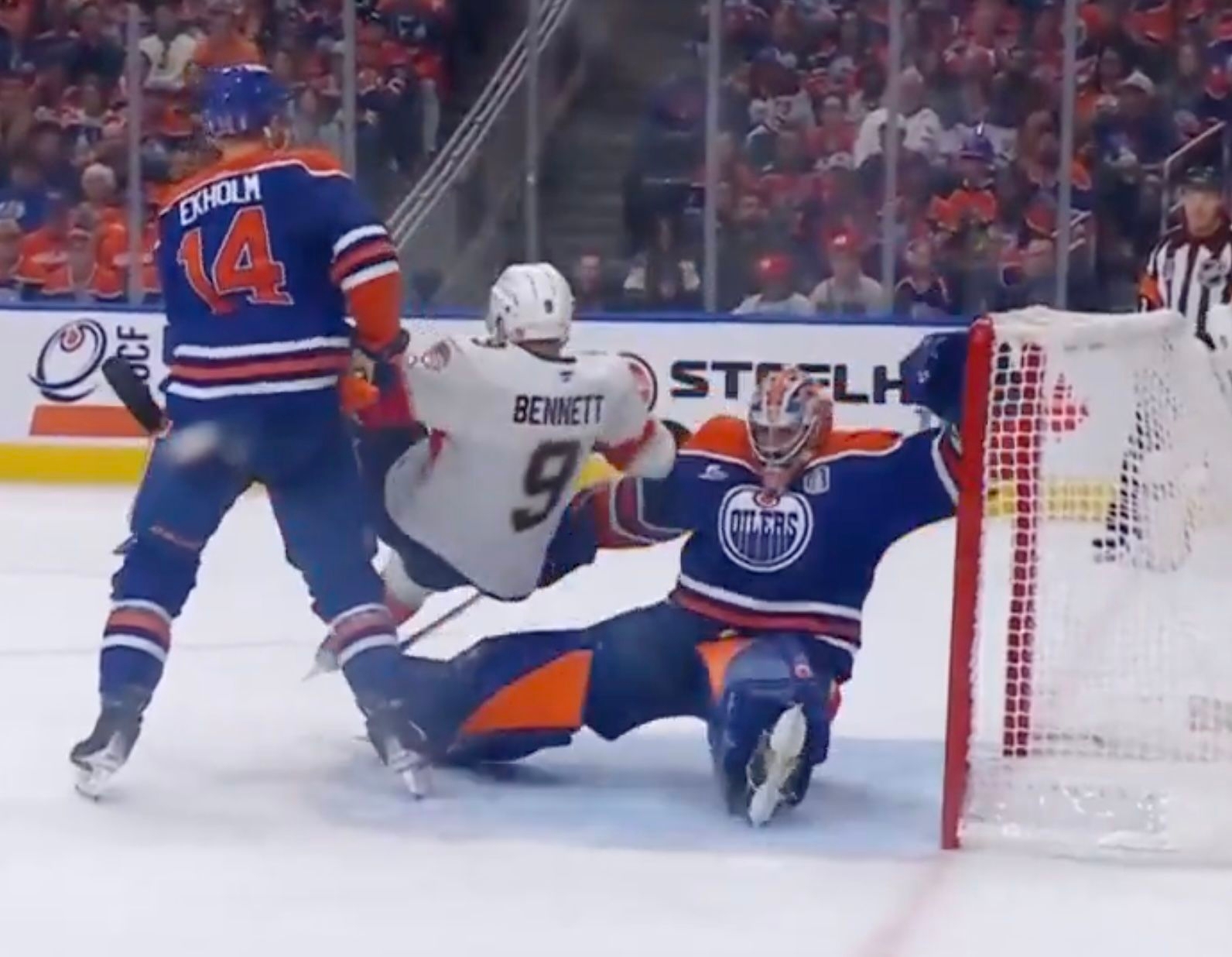 NHL conspiracy against arch-villain Sam Bennett? Florida Panthers commentators believe so